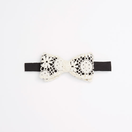 Geo Lace Pre-Tied Bow Tie