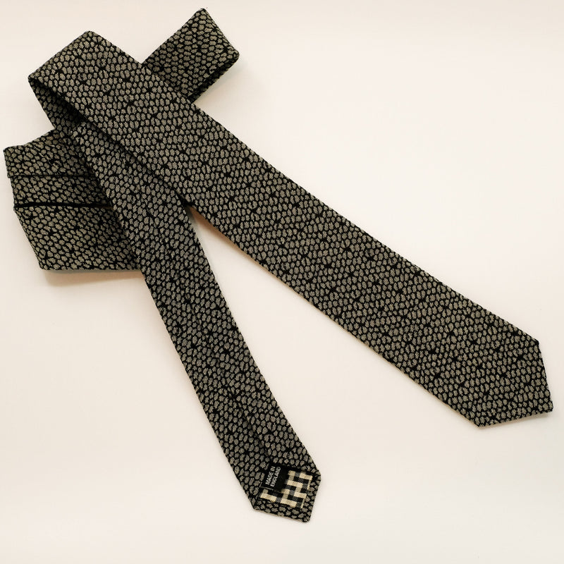 Grey Jacquard Lace-Look Tie