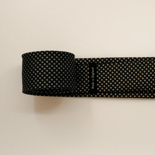 Mono Silk Neat Tie