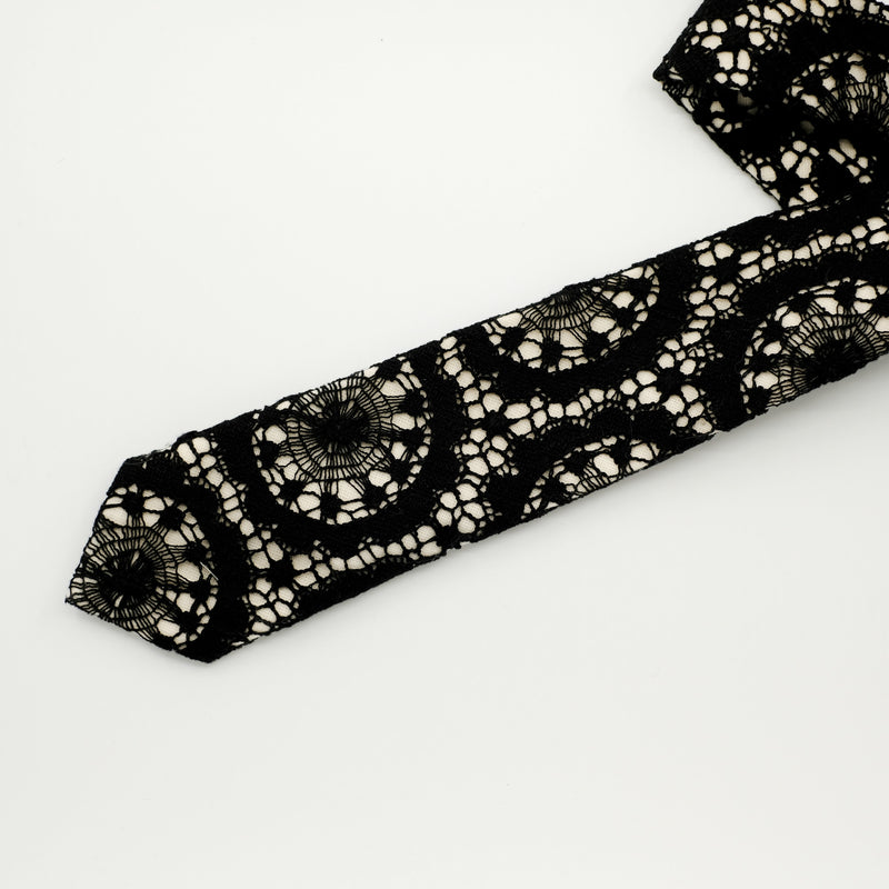 Web Pattern Black Lace Tie