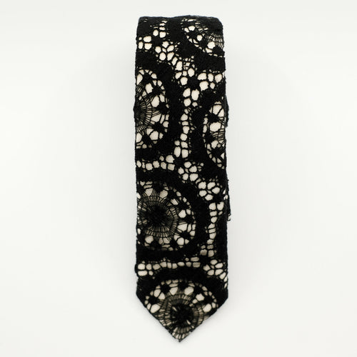 Web Pattern Black Lace Tie