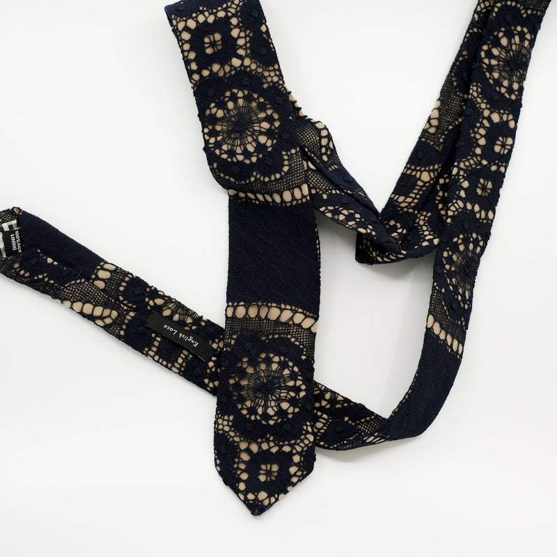 Navy / Sand Diamond Lace Tie