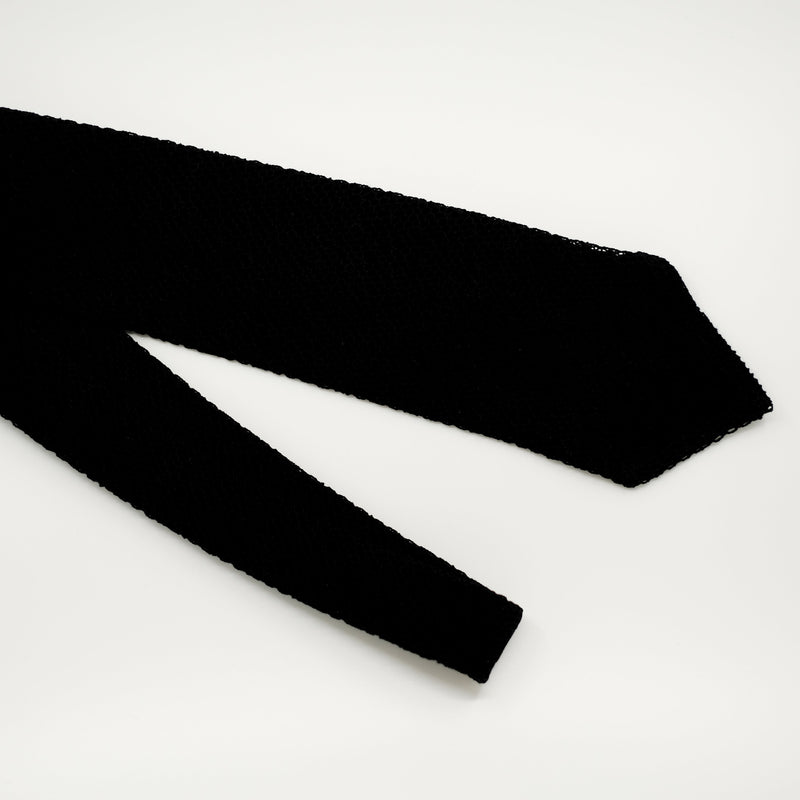 X Wide "Kipper" Mesh Lace Tie