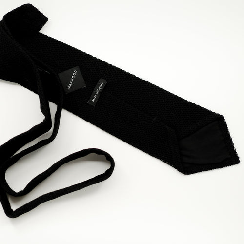 X Wide "Kipper" Mesh Lace Tie