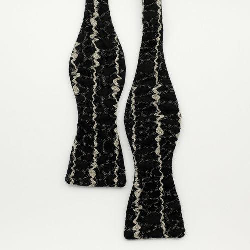 Black Wave Cotton/Silk Self-Tie Bow Tie