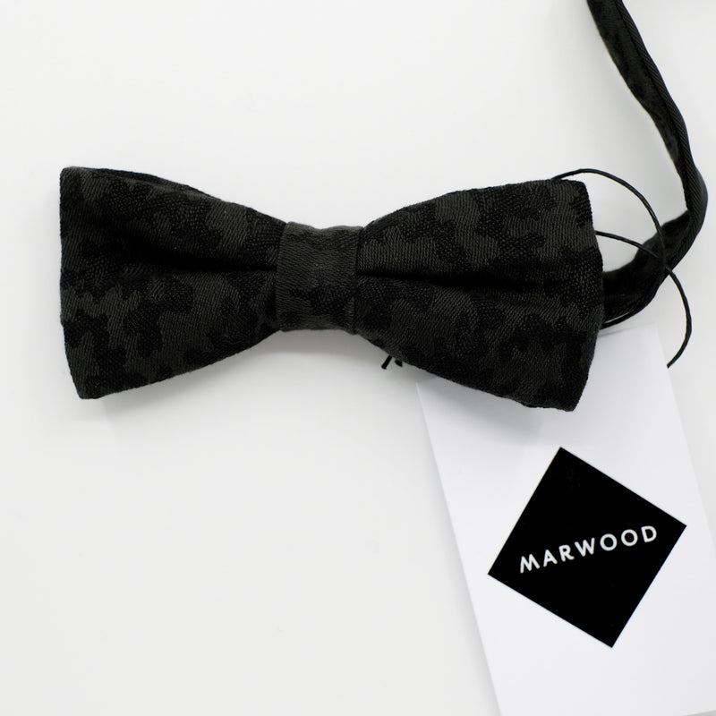 Ready-Tied Black Bow Tie