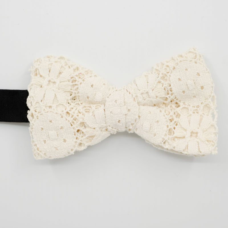 Ecru Geo Lace Pre-Tied Bow Tie