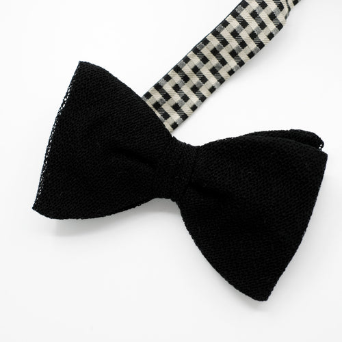 Black bow tie 