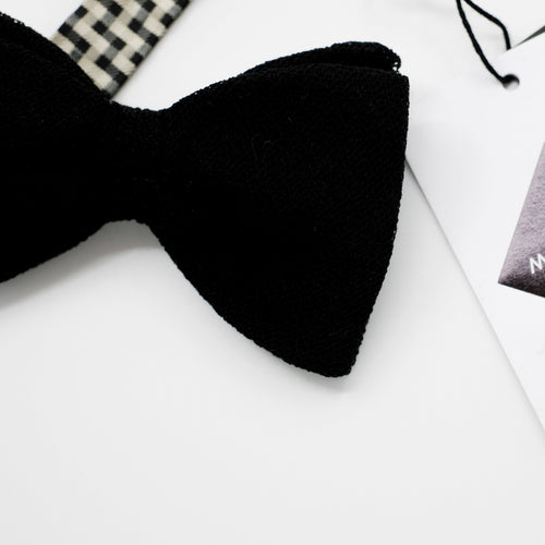 Black Fragile Lace Pre-Tied Bow Tie
