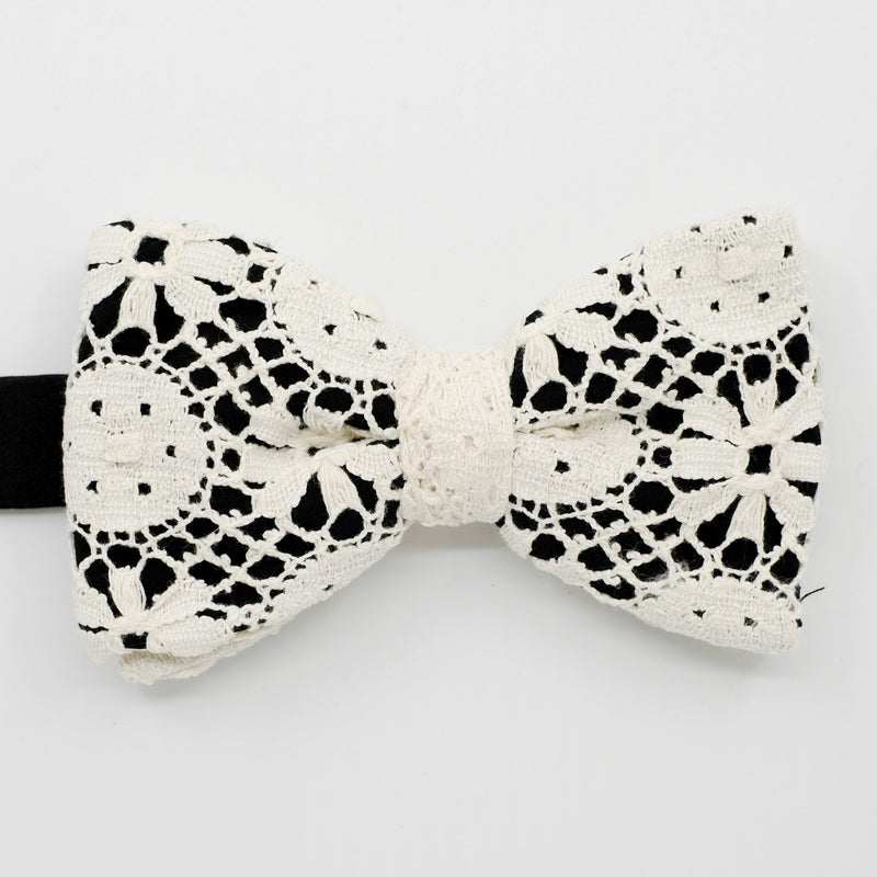 Geo Lace Pre-Tied Bow Tie