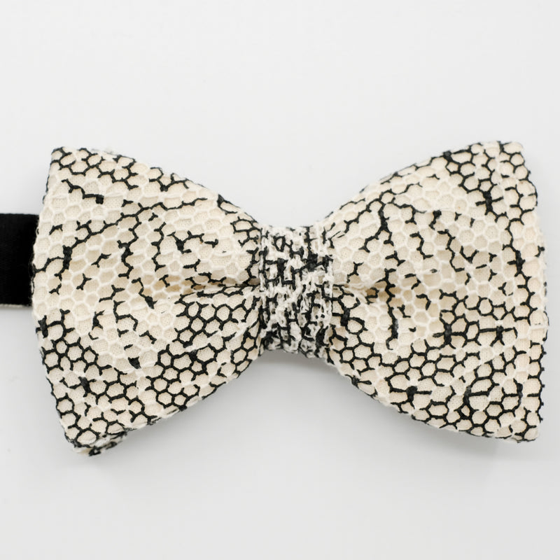 All Fall In | Printed Mesh Lace Pre-Tied Bow Tie