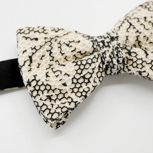 All Fall In | Printed Mesh Lace Pre-Tied Bow Tie