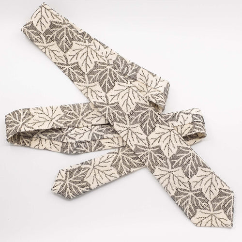 Leaf Printed Lace Tie