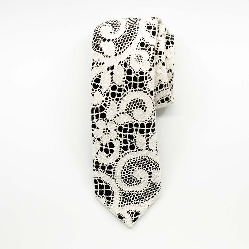 Swirl Ecru Lace Tie