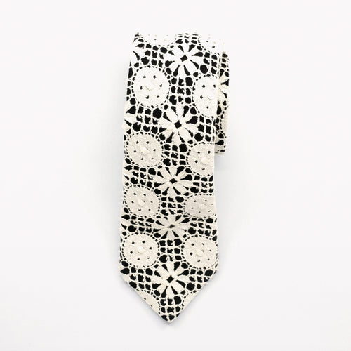 Ecru/Black Geo Lace Tie