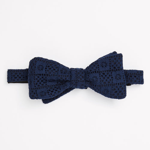 Marwood lace bow tie 