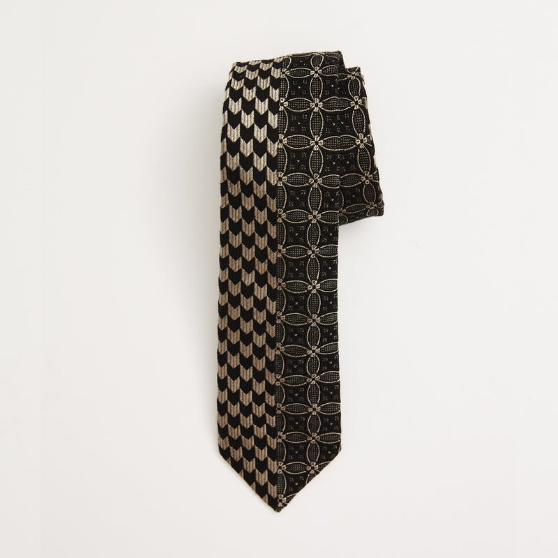 Split Design Tie