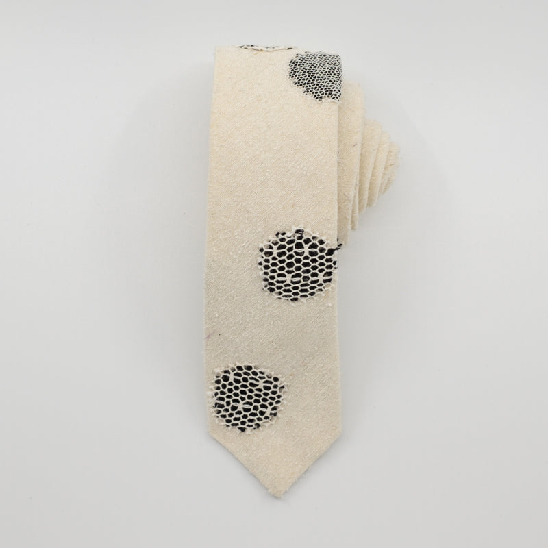 Appliqué Lace Discs Slub Silk Tie